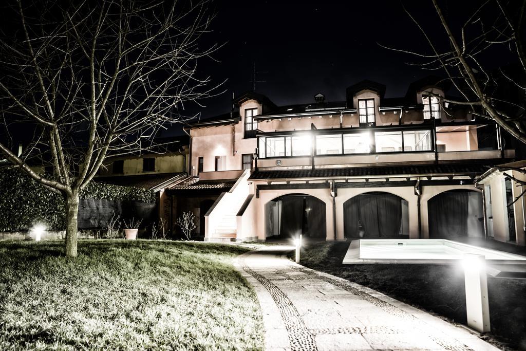 Casa Rosa Panzió San Giuliano Milanese Kültér fotó