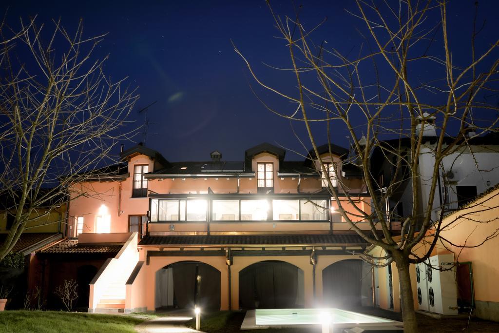 Casa Rosa Panzió San Giuliano Milanese Kültér fotó